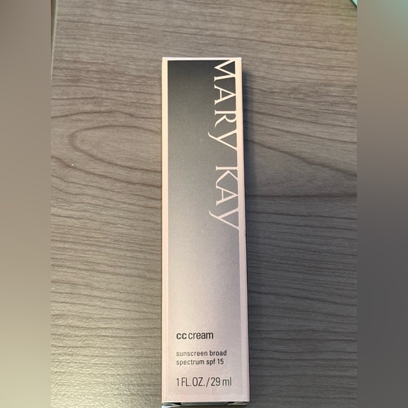 Other - NEW Mary Kay CC Cream Very Deep‎ Sunscreen 1 oz Broad Spectrum SPF 15